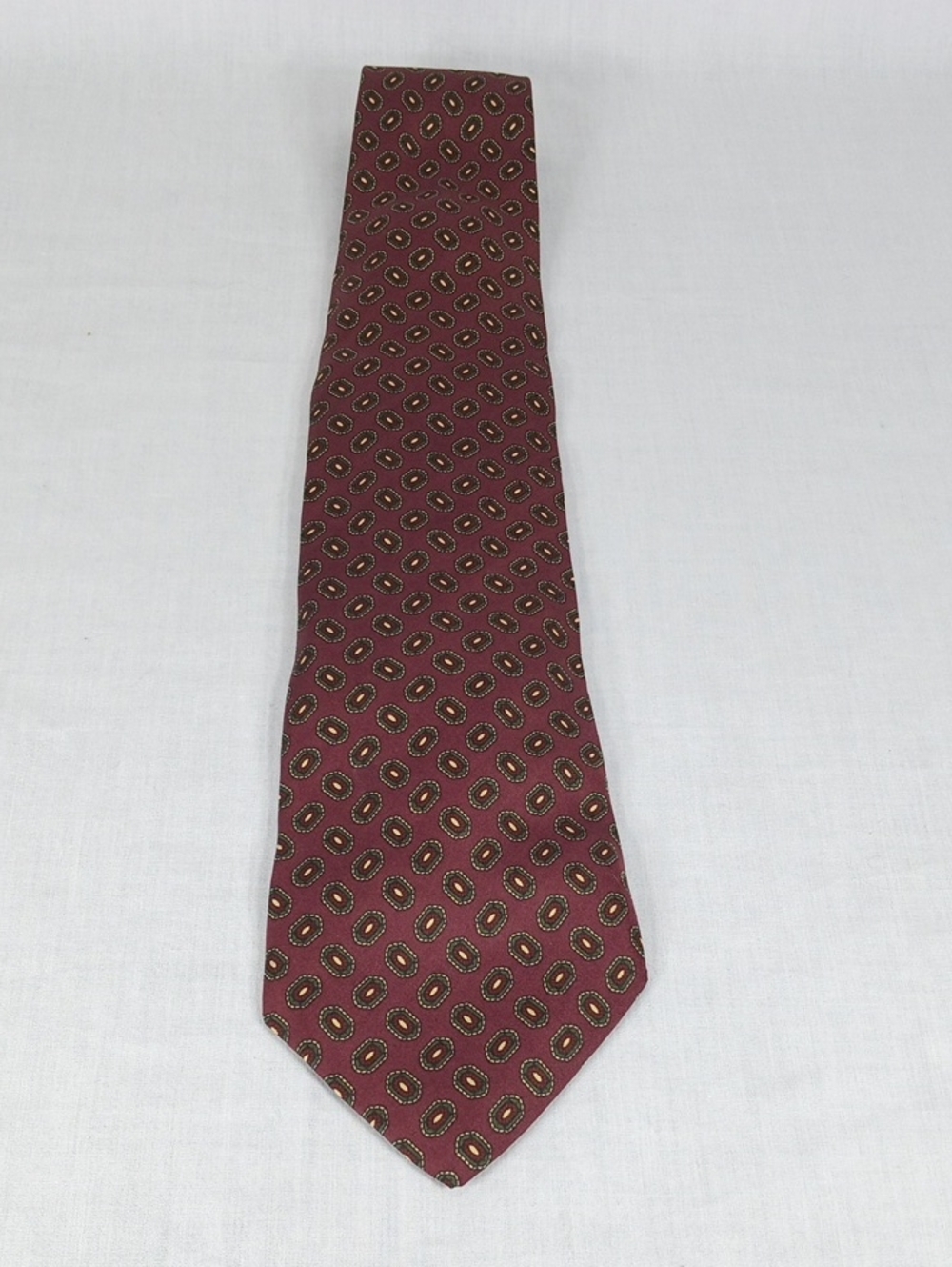 Burberrys Of London Men's Maroon Geometric Silk Tie